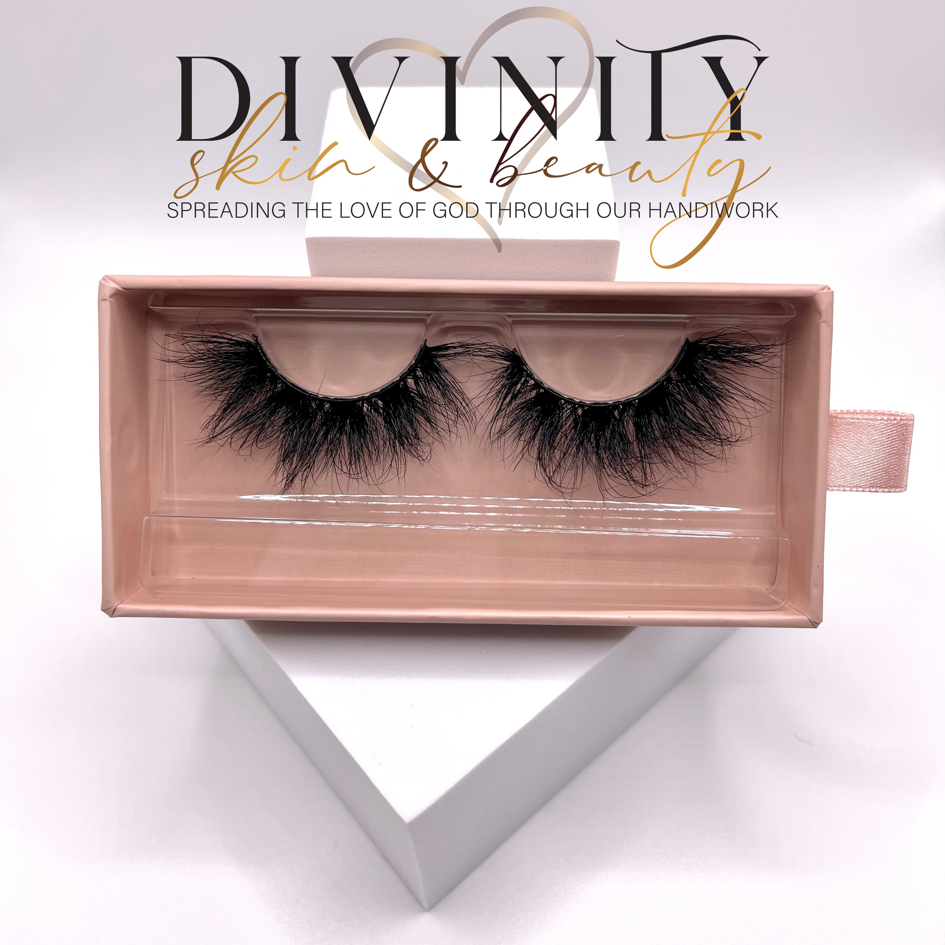 Divine lashes deals